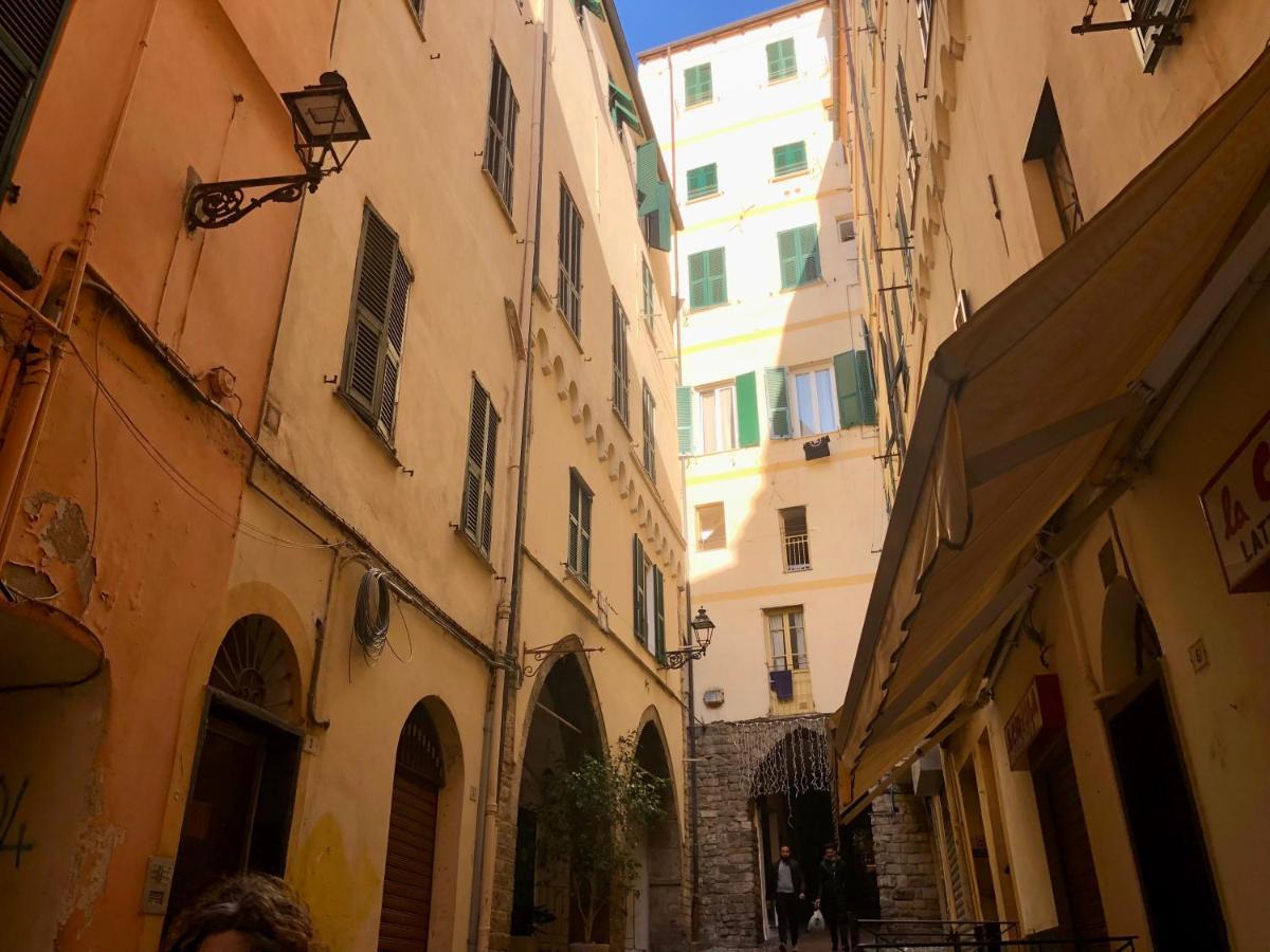 Appartamento Ai Piedi Della Pigna San Remo Exterior foto