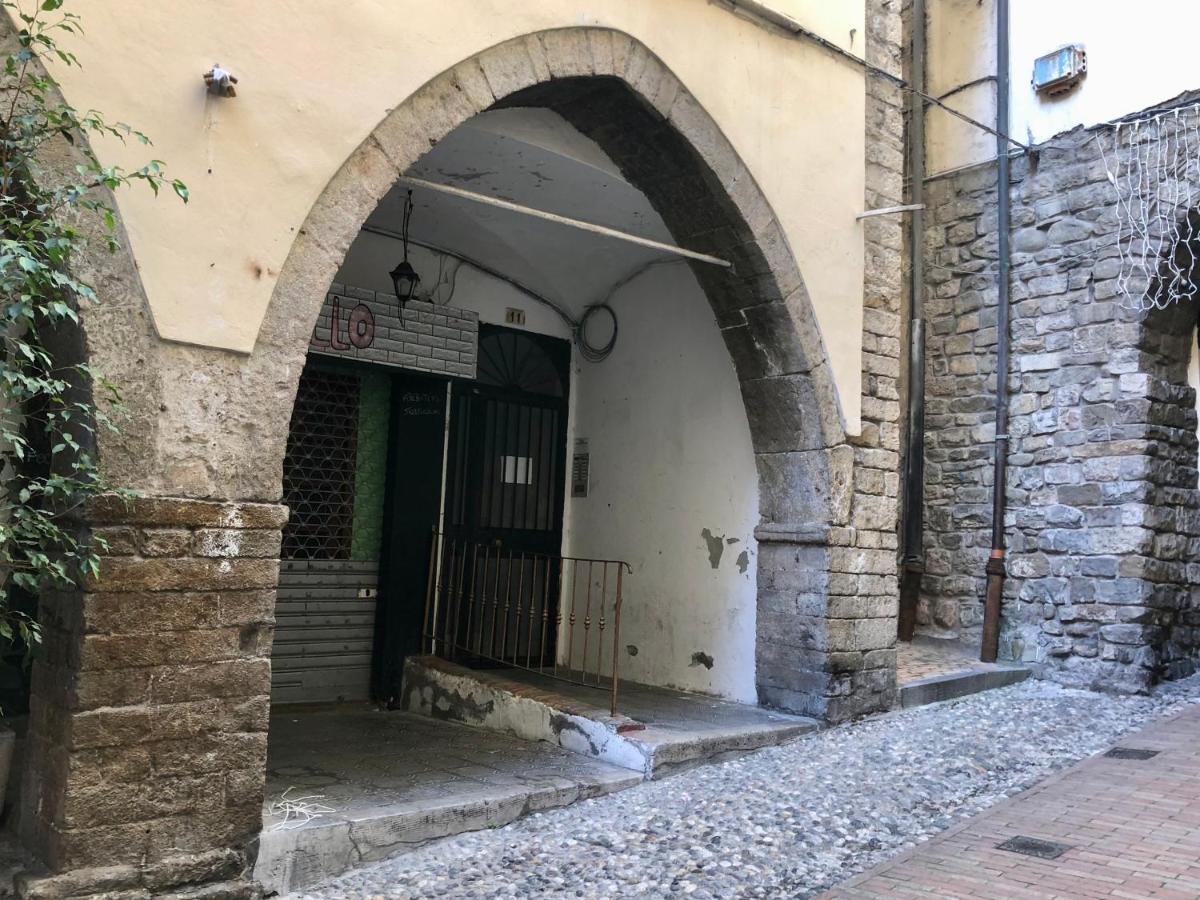 Appartamento Ai Piedi Della Pigna San Remo Exterior foto