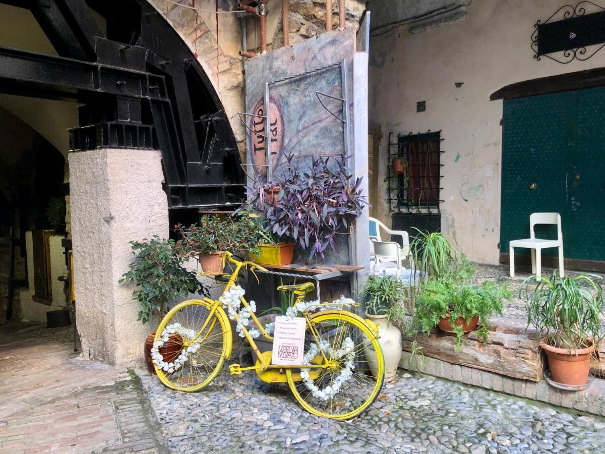 Appartamento Ai Piedi Della Pigna San Remo Exterior foto