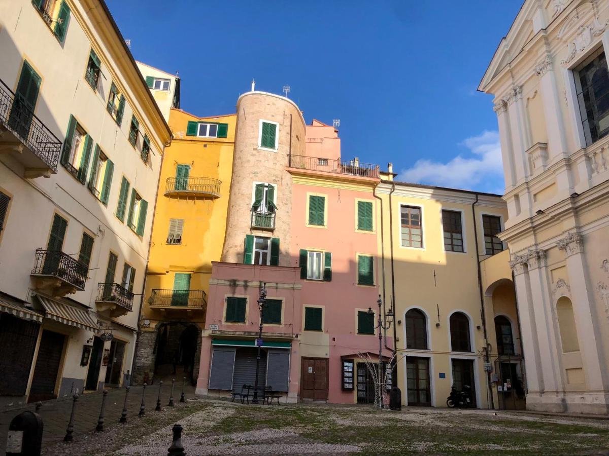 Appartamento Ai Piedi Della Pigna San Remo Exterior foto
