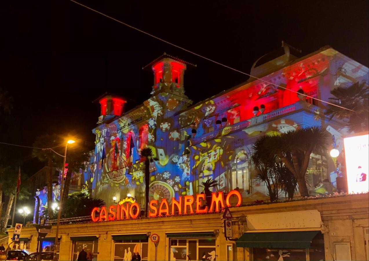 Appartamento Ai Piedi Della Pigna San Remo Exterior foto